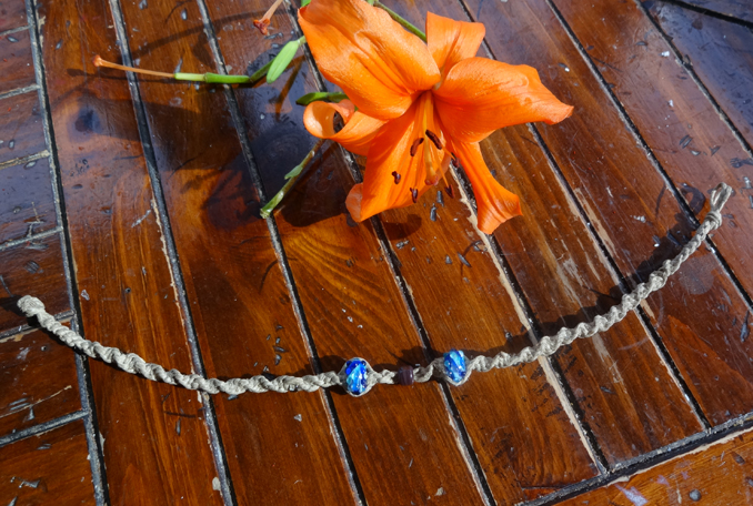 hippie hemp macram� necklace